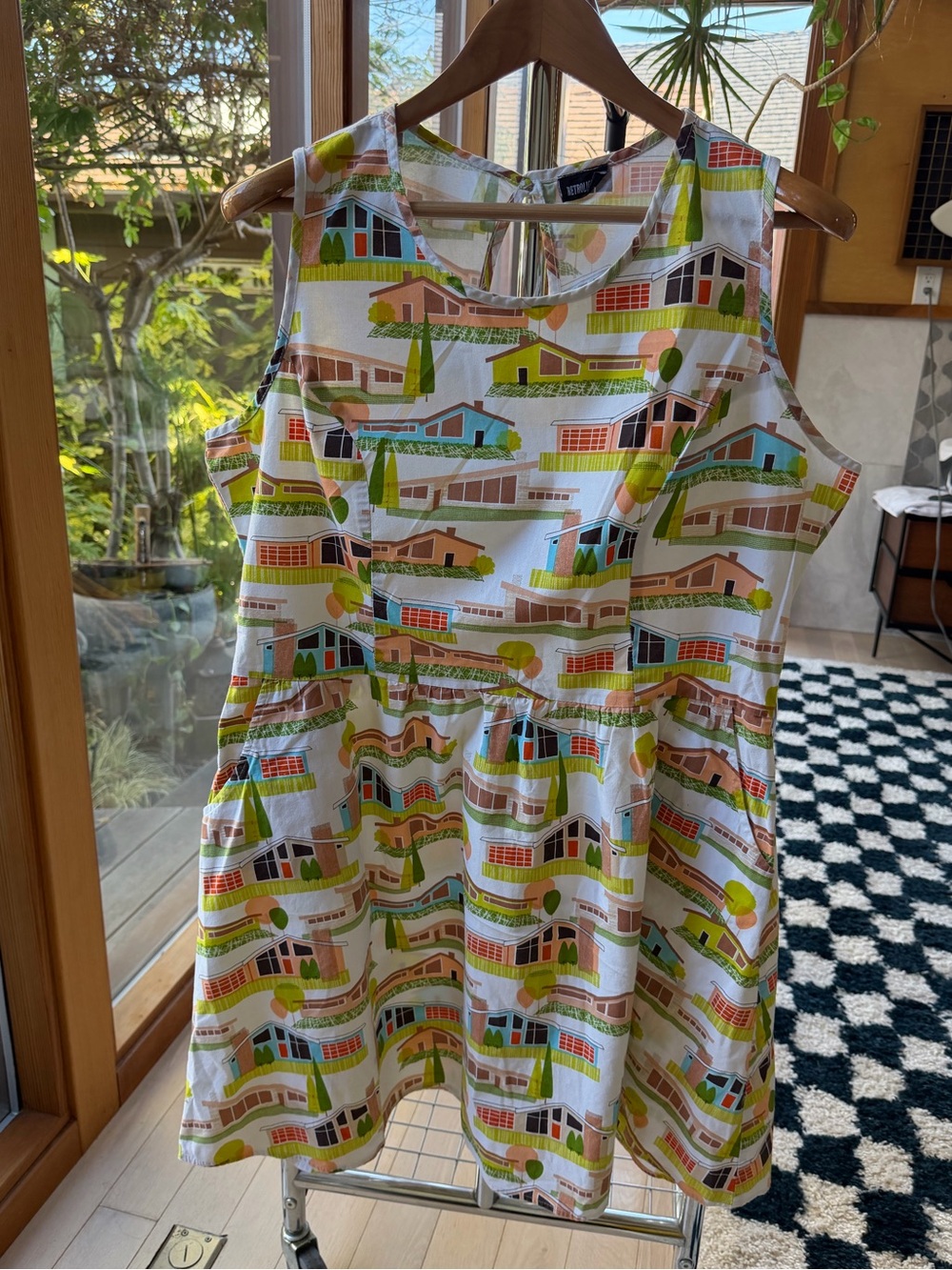 Rare Retro White & Multi Mid-Century Modern House Print Dress XL
